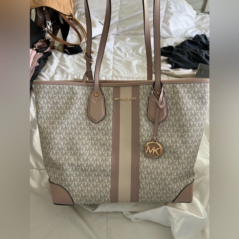Michael Kors Eva Tote NWT